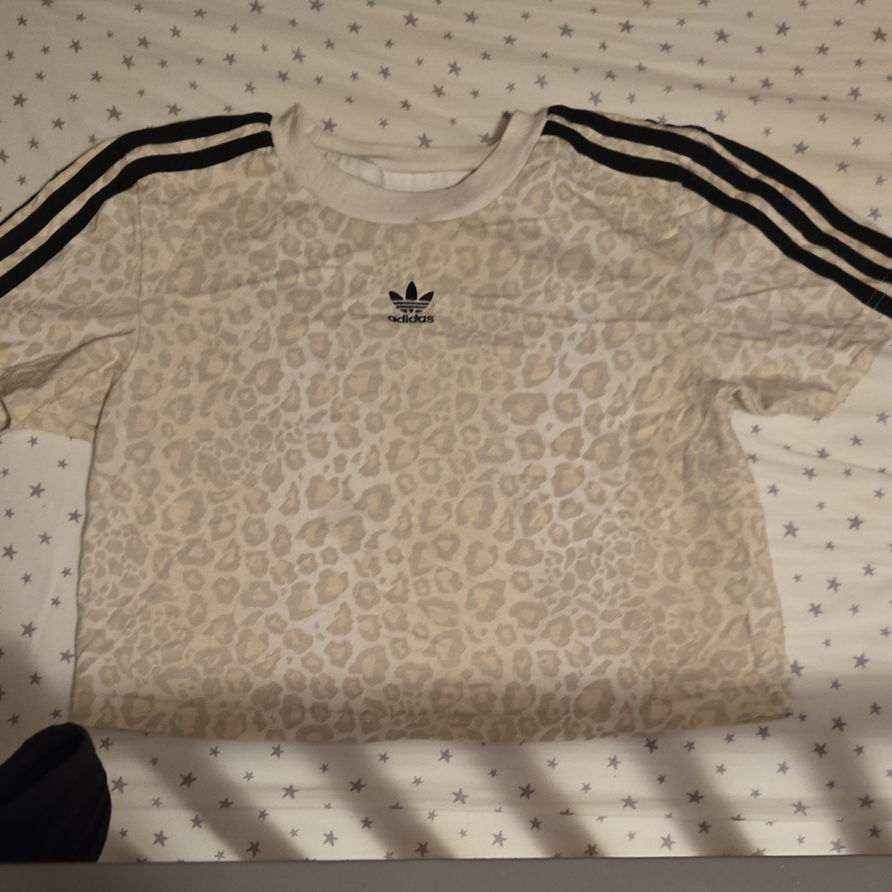 Adidas Womans Cream Cropped Leopard Print Tee